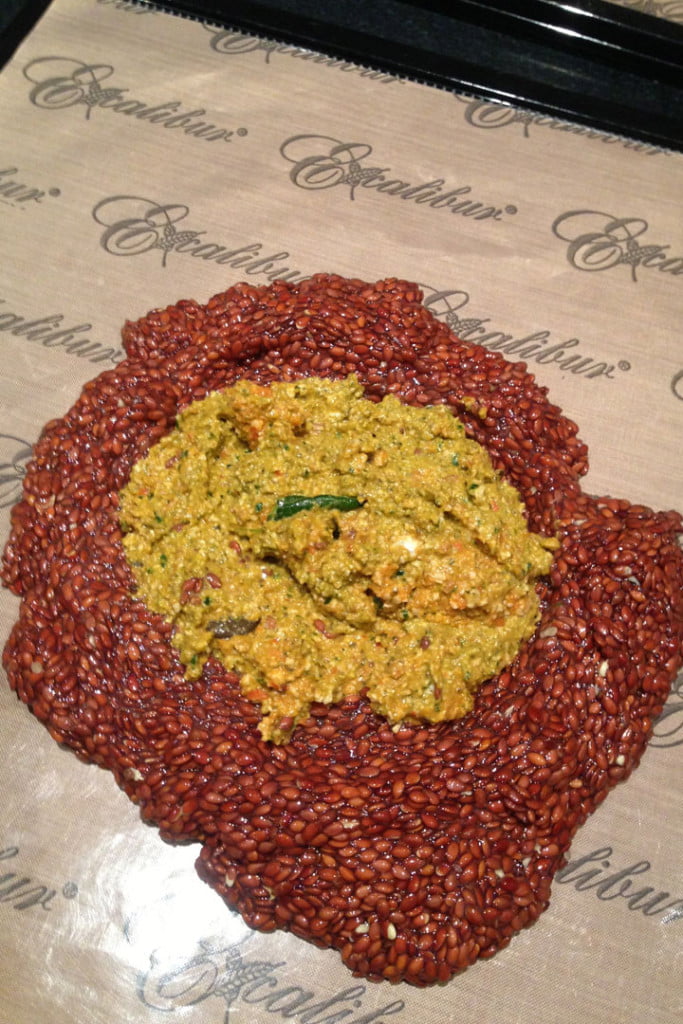 3littlespirals_raw-flaxseed-crackers3